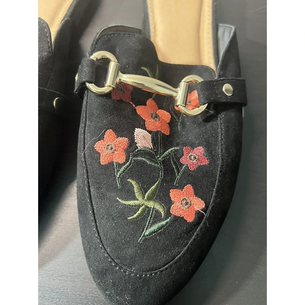 ABOUND Women's Black Embroidered Floral Mule Flats Slip On Loafers Size 7.5‎